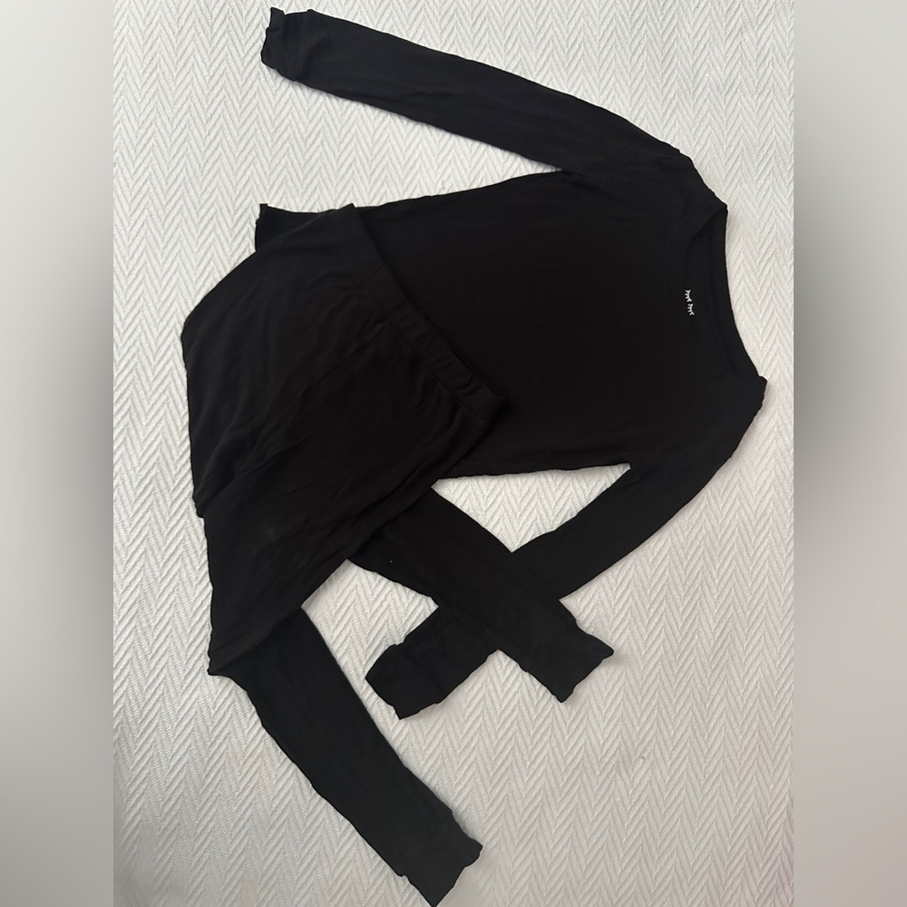 Black LS size 4t